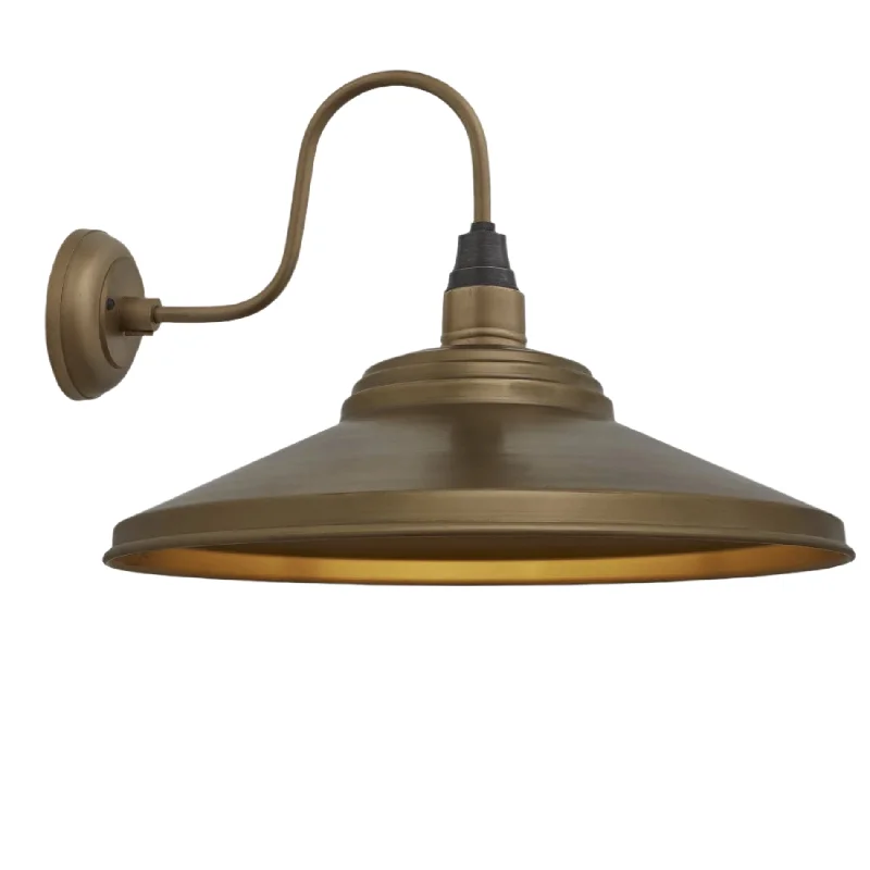 Daylight white Edison light bulbsSwan Neck Giant Step Wall Light - 18 Inch - Brass