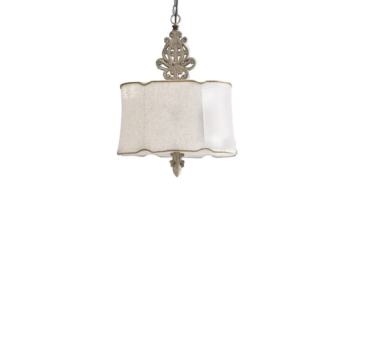 Incandescent Chandeliers for a Warm and Traditional GlowRoshdy Pedant Lamp