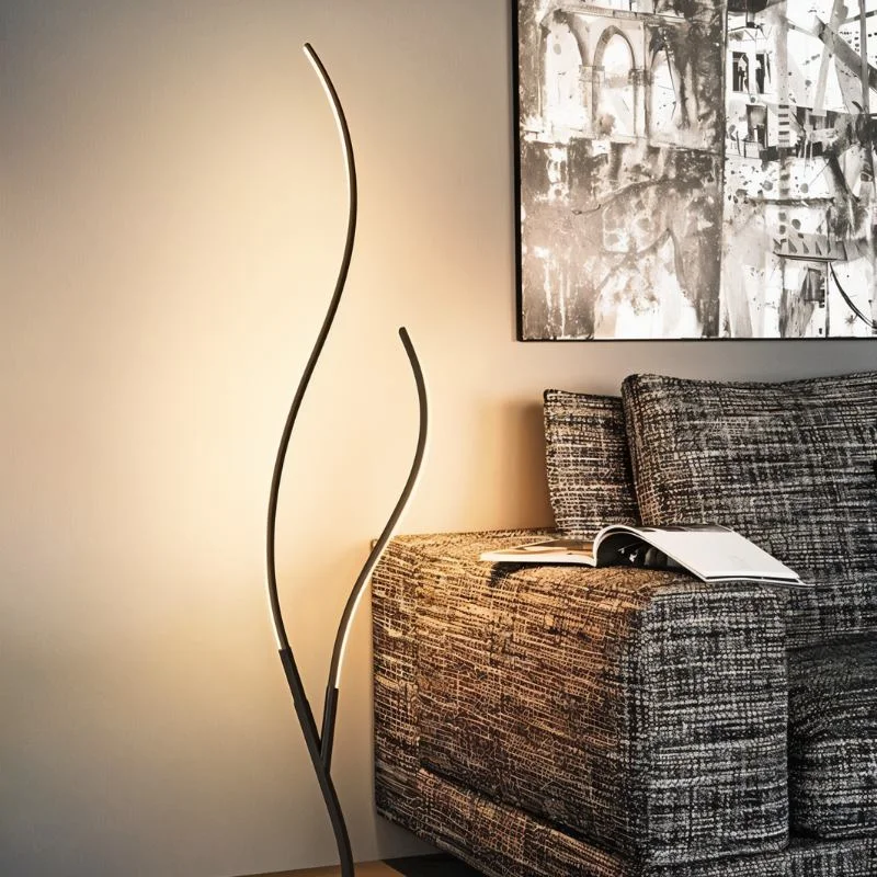 Victorian Style Floor Lamp for Traditional and Elegant InteriorsBranche Floor Lamp