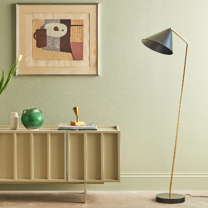 Smart Floor Lamp with Voice Control and Bluetooth ConnectivityGalore floor lamp in brass with a black shade