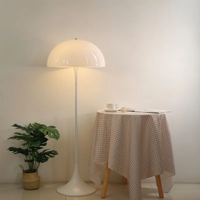  Way Switch Floor Lamp for Multiple Light Intensity LevelsSunshade Floor Lamp